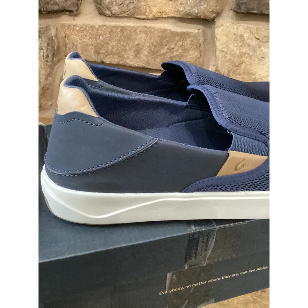OluKai Lae'ahi Nui Mens 9.5 Trench Blue Tan Mesh Leather Slip On Sneakers New